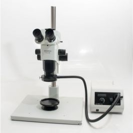 Wie-Tec | Generalüberholtes Olympus Stereomikroskop SZX9 Zoom mit Schott Kaltlichtquelle und Ringlichtleiter